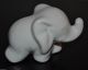 Weisser Gmundner Keramik Elefant Aus Den 50er Jahren / Walter Bosse Ära Nach Form & Funktion Bild 1