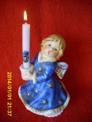 Hummel - Und Göbelfigur Engel In Blauem Kleid Bild