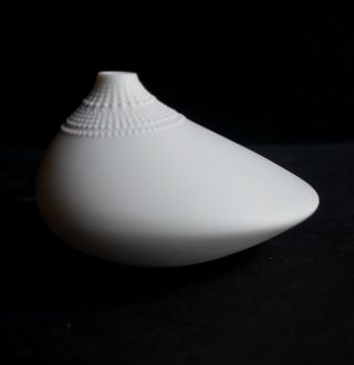 Rosenthal Studio Linie Vase Pollo Porzellan Wirkkala Bisquitporzellan Eierschale Bild