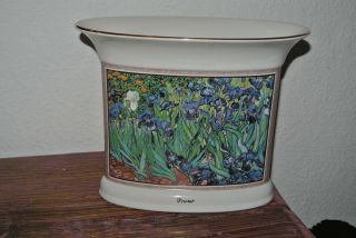 Goebel Vase,  Iris,  Von Vincent,  
