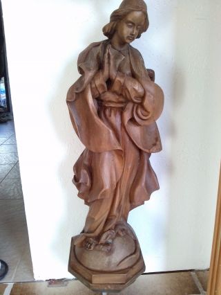 Marien - Statue Aus Holz,  Handgeschnitzt Mit Wandsockel,  Jungfrau Maria Bild