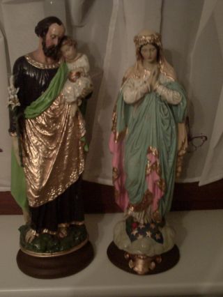 Heilige Maria Und Josef Figur Bild