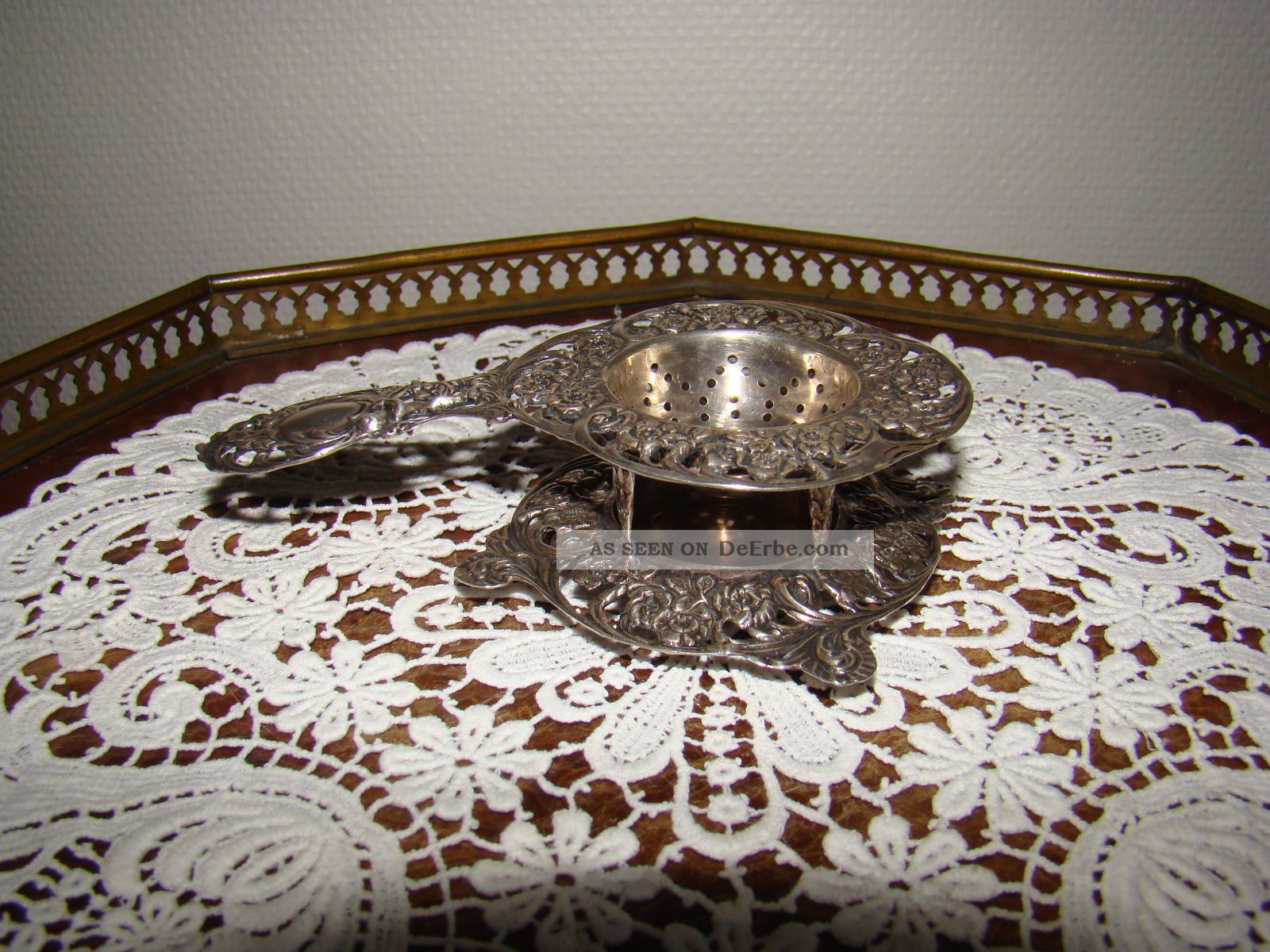 835er Silber Teesieb Mit Halterung Florales Dekor Jugendstil 82g Objekte vor 1945 Bild