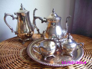 Prachtvolles Silbernes Kaffeeset,  Teeset - 2 Kannen,  Milchkännchen,  Zuckerdose Bild