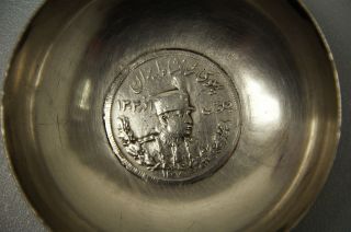 Schöne Silber Schale Mit Eingearbeiteter Silber Münze Bild