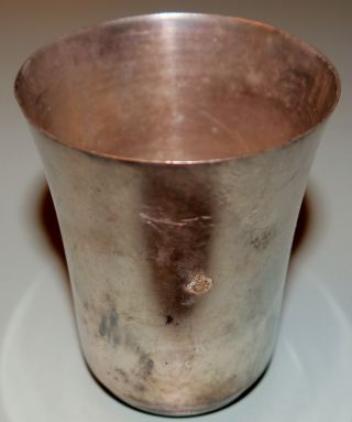Trinkbecher Becher Trinkgefäß Hotelsilber Ungestempelt Nostalgie Shabby Bild