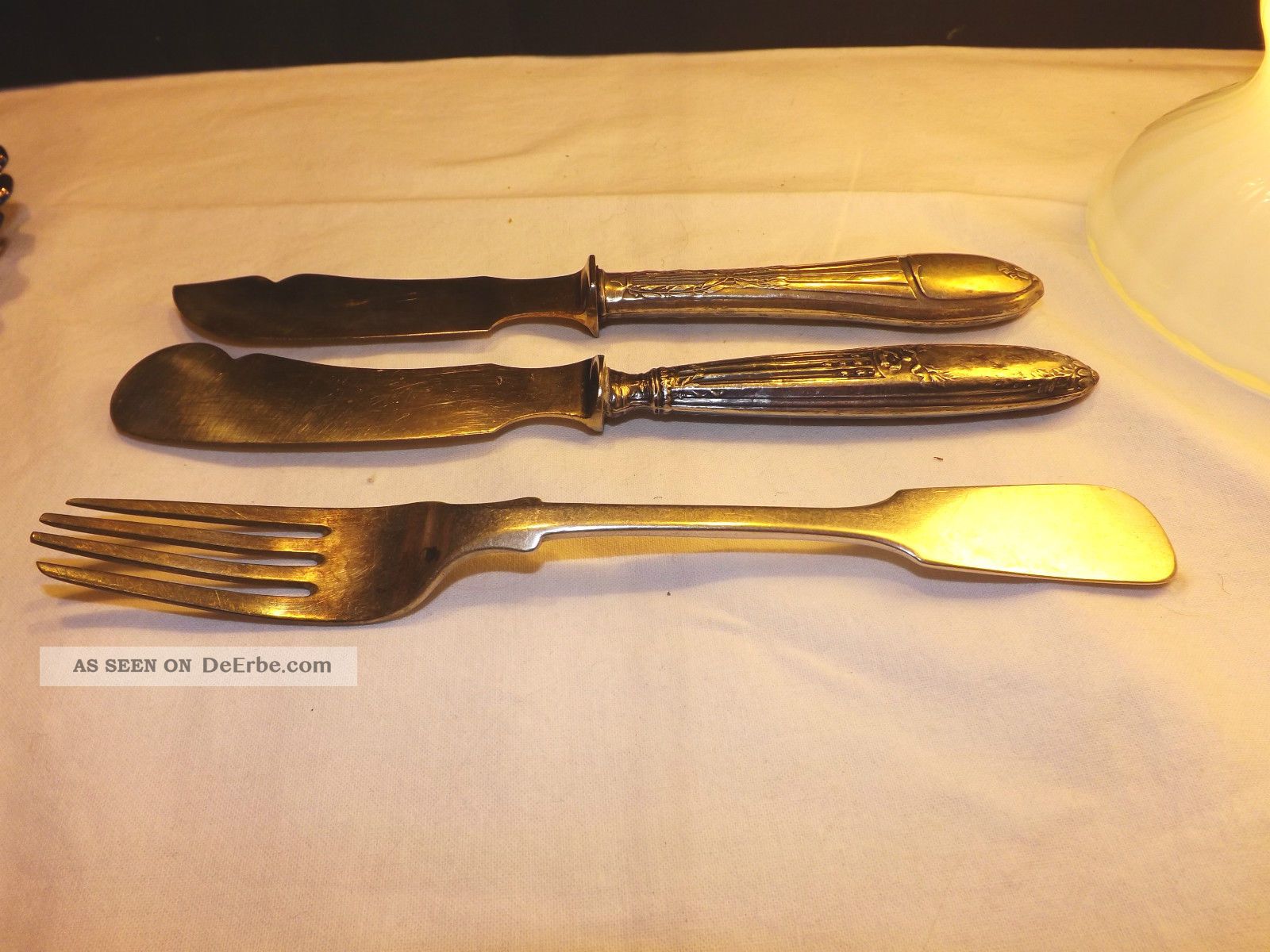 Jugendstil 2 Buttermesser Und Gabel 800er Silber,  Floral Verzierte Griffe Objekte vor 1945 Bild