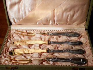 Besteckkasten Mit Vorlegegabeln,  Käse - Und Buttermesser,  800 S,  Vergoldet,  Um1890 Bild