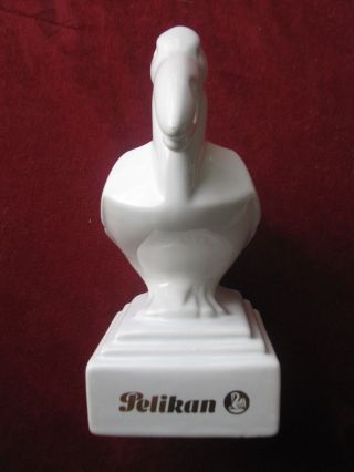 Alter Großer Pelikan Von Pelikan Porzellan Bild