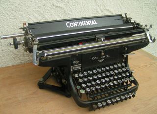 Alte Antike Schreibmaschine.  Continental Um 1900/30 Gusseisen.  5 Reihige Tastatur Bild