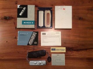 Minox B Spionagekamera No.  737775,  Complan 1:3.  5 F=15mm,  In Verpackung Bild