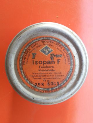 Filmdose (1948).  Agfa Isopan F (feinkorn).  Wolfen,  Krs.  Bitterfeld Bild