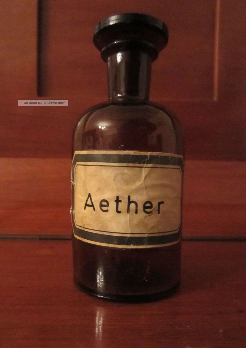 Apotheken - Flasche Apotheken - Fläschchen Apothekengefäß Aether Glas Mit Glasdeckel Arzt & Apotheker Bild