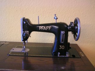 Antik Pfaff 30 Pedal - Nähmaschine Versenkbar 50er Jahre Rar - Zubehör Bild