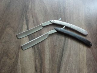 2 Rasiermesser Solingen Mit Boxen Schalen Aus Metall In Silber - Straight Razor Bild