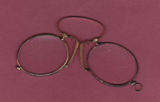 Antike Brille - Nasenzwicker - Gut Erhalten - Schöne Patina - Lederetui Bild