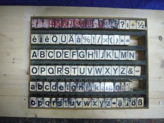 Neoprint Zahlen - Und Buchstaben Kasten,  Stempelkasten M 323 Bild