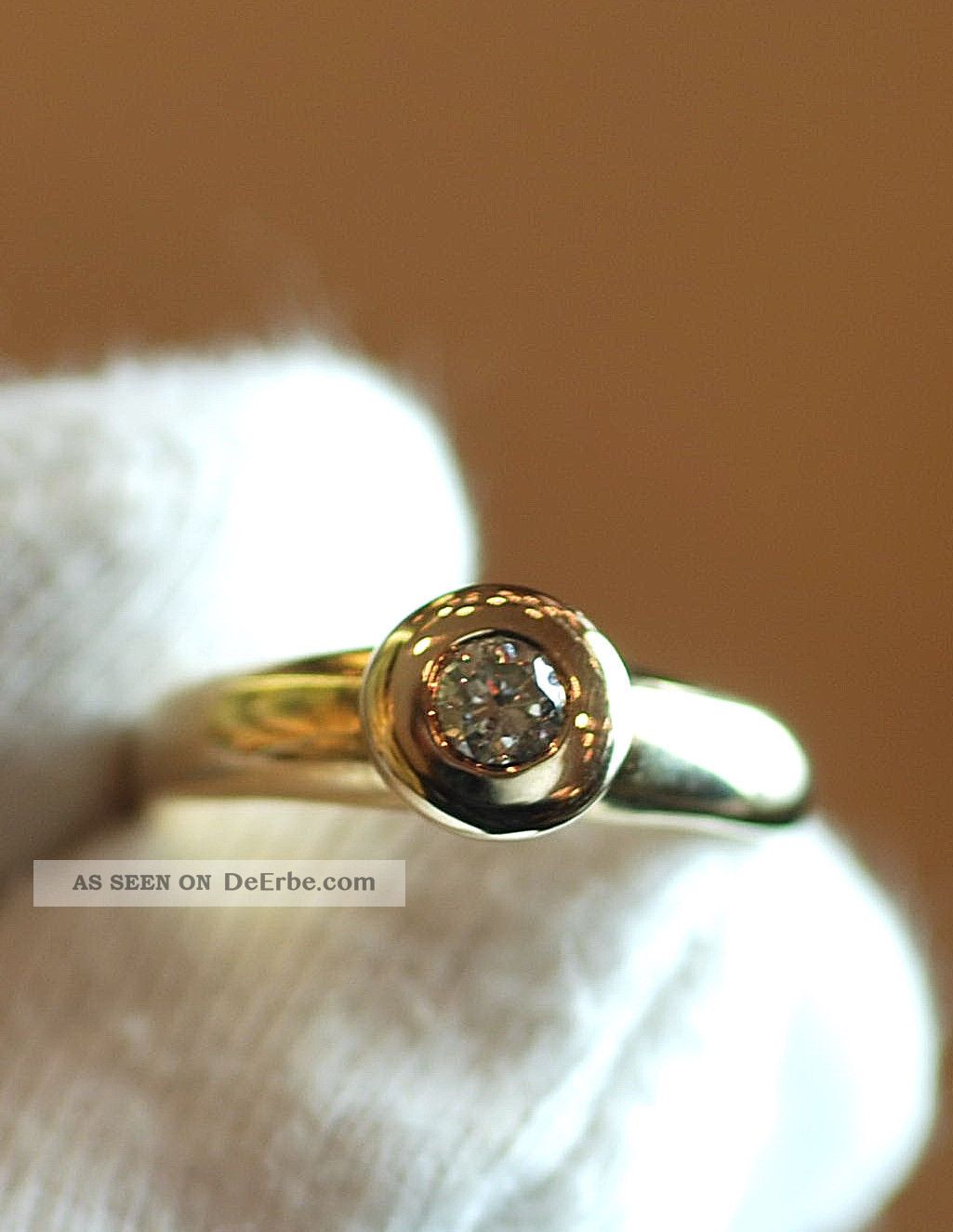 Solitär Brillant Ring,  Gelbgold 585,  Brillant 0,  28 Ct. Ringe Bild