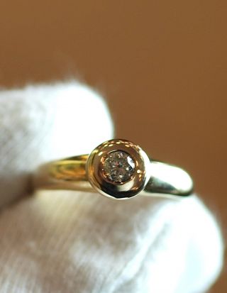 Solitär Brillant Ring,  Gelbgold 585,  Brillant 0,  28 Ct. Bild