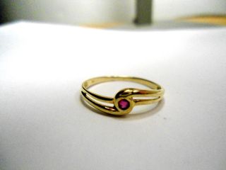 333er Gold Ring - Rubin Ring - Echt Gold,  Neuwertig, Bild