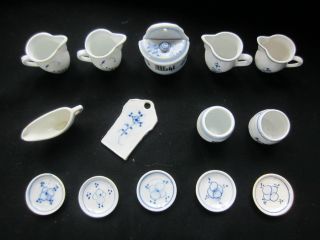 15 Teile Porzellan Mit Blauem Dekor Um 1900 Für Puppenküche Puppenstube Bild