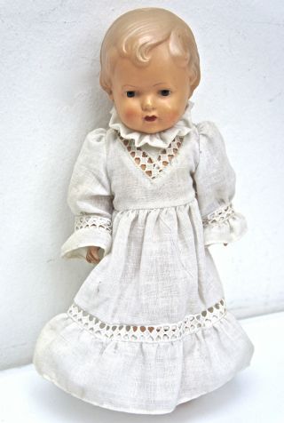 Kleine Puppe,  Mädchenpuppe Aus Zelluloid Mit Sommerkleid,  L.  32 Cm. Bild