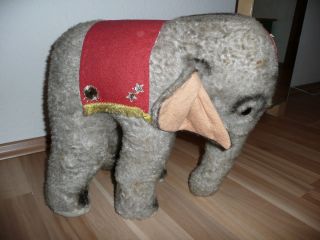 Altes Spielzeug Kuscheltier Großer Zirkus Elefant Bild