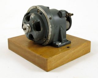 Antriebsmodell Dynamo / Generator Bild