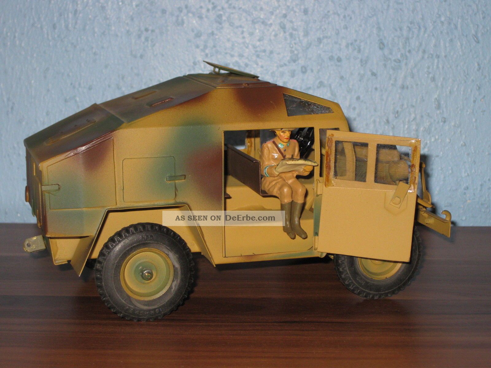 Lineol British Guard Gun Tractor,  Vollblechausf. ,  Gummibereift,  Mimikry - Lackieru Original, gefertigt 1945-1970 Bild