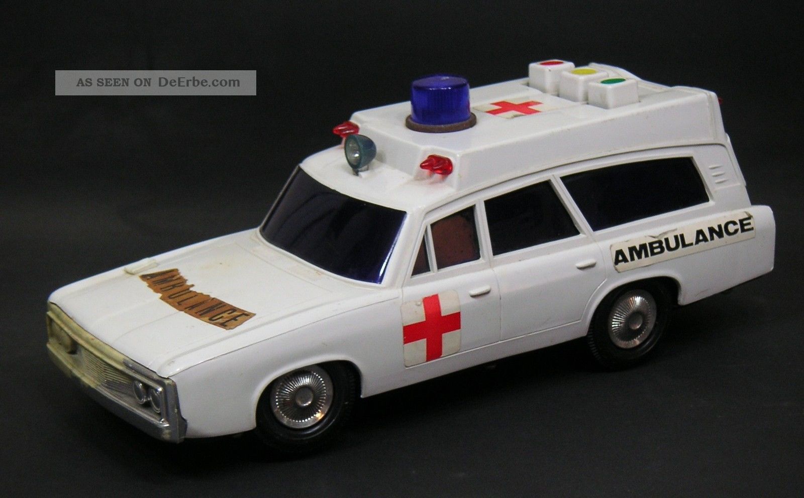 Amerikanischer Krankenwagen - Buick? Made In Japan Fahrzeuge Bild