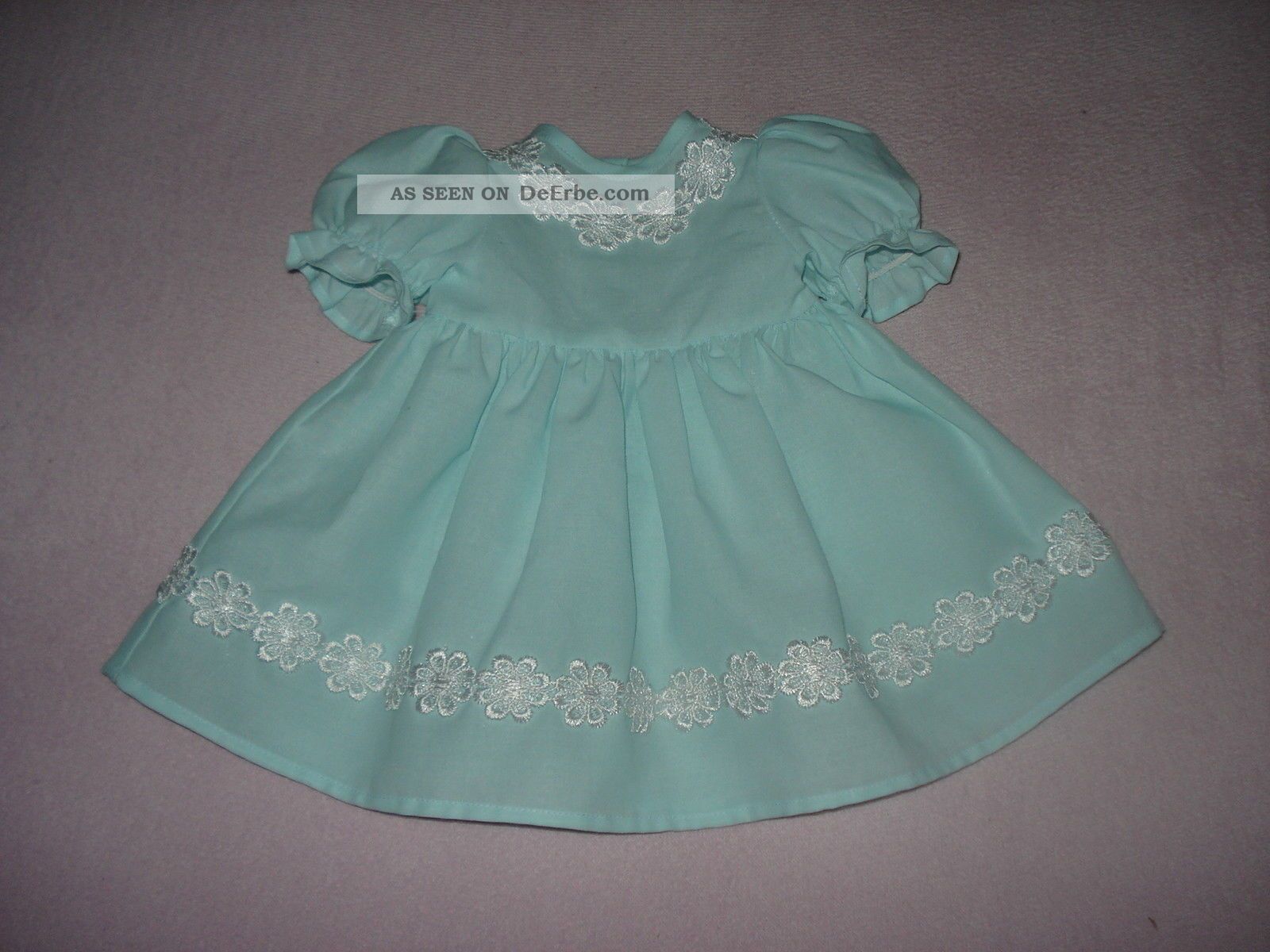 Puppenmode Elegantes Puppenkleidchen Sonntagskleid Für 50 Cm Puppe Nostalgieware, nach 1970 Bild