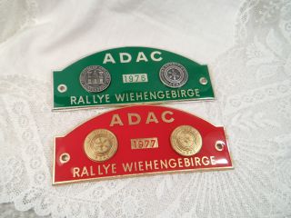 2 X Plakette Adac Rallye Wiehengebirge 1976 / 1977 Metall Emaille Grün Rot Bild