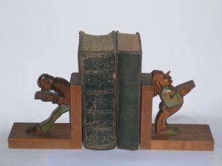 1925 Paar Seltene Scherzhafte Buchstützen Handgeschnitzt Bild