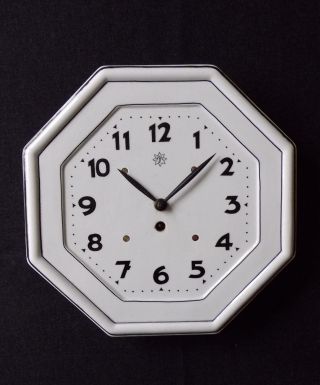 Konstruktive Jugendstil - Uhr In Schwarz/weiss,  Österreich/böhmen 1910 - Junghans Bild