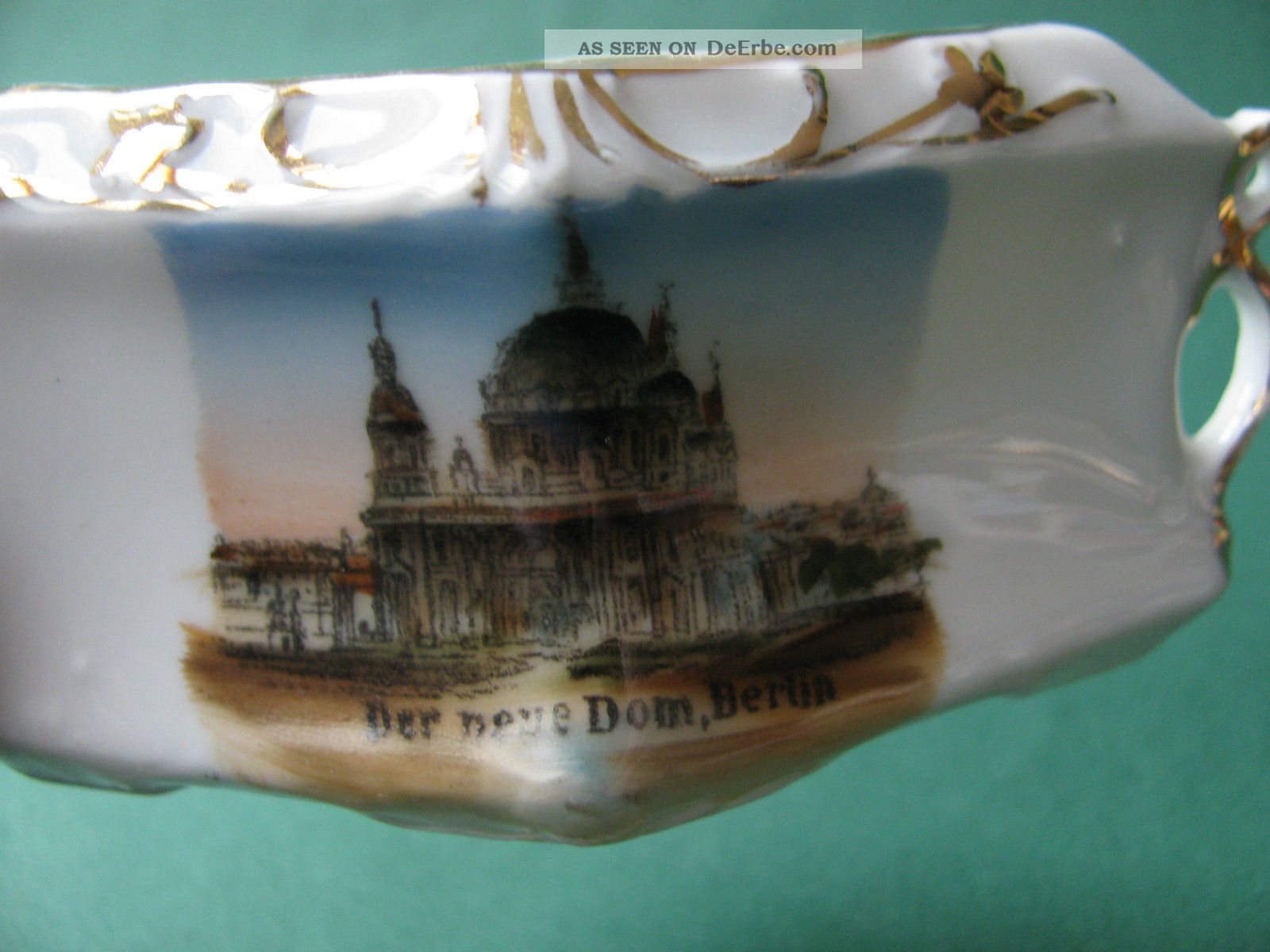 Alte Kleine Jugendstil Jardiniere Der Neue Dom Berlin Goldbemalung Puppenstube Original, gefertigt vor 1970 Bild
