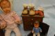 Antike Puppenmöbel Holz Stühle Kommode Antike Celluoid Puppe Alter Velourshund Puppen & Zubehör Bild 3