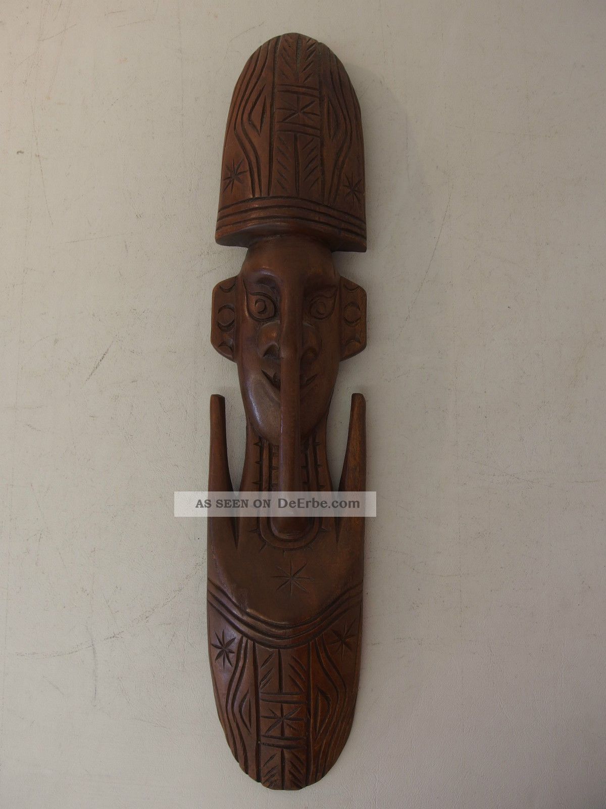 Ti4) Afrika Relief Holz Maske Urlaub Souvenir Wandbefestigung Entstehungszeit nach 1945 Bild