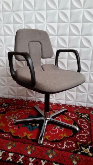 Vitra Stuhl Modern Midcentury Sessel Sofa Schreibtischstuhl Chrom Büro Armlehne Bild
