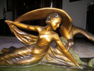 Sehr Große Art Deco Skulptur Figur - Frau Mit Möve - Signiert - Ca.  1920 Bild