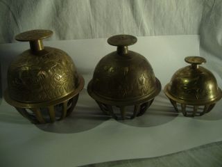 3 X Messing Glocke,  Gebetsglocken,  Krallenglocken.  Kuhglocke Bild