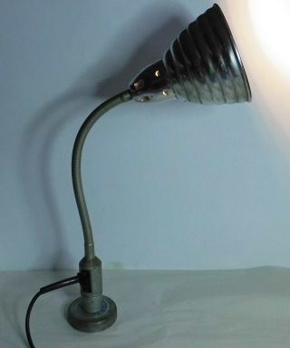 Velux Schwanenhalslampe Industrielampe Mit Magnetfuß Maschinenlampe Bild