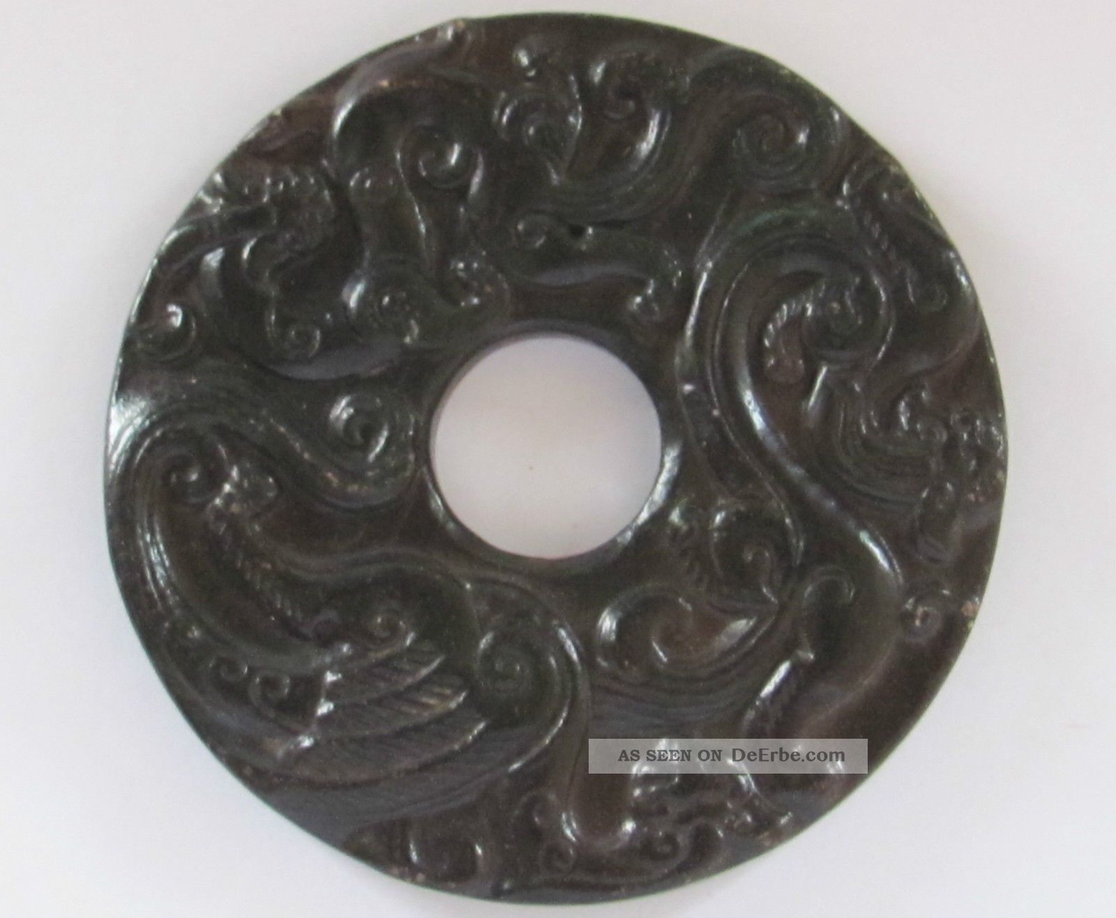 Jade Schnitzerei Asiatika Amulett Anhänger Phönix Bi Scheibe Xxl Sonnenscheibe Entstehungszeit nach 1945 Bild