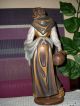 Holzfigur - Heiligenfigur - Magd Mit Krug - Hl.  Elisabeth - Geschnitzt - Bunt - Südtirol? - Holzarbeiten Bild 2
