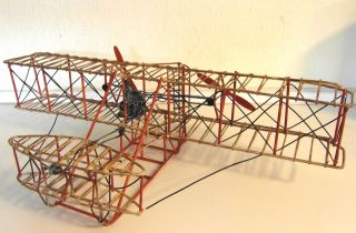 25 0000 30: Blechmodell Des Ersten Motorflugzeuges Kitty Hawk.  Top Deko Modell Bild