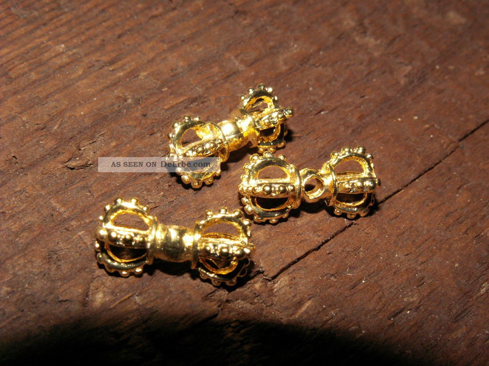 5 Messing Anhänger Amulette Dorje Donnerkeil Buddhismus Buddha Vajra Tibet Entstehungszeit nach 1945 Bild