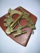 1980 Nachbildung Eines Antiken Winkelsextanten Im Holzkoffer Technik & Instrumente Bild 2