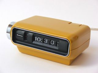 Sankyo Digital 4000 Wecker Uhr Rollzahlen Senfgelb 70er Design Space Age Gelb Bild