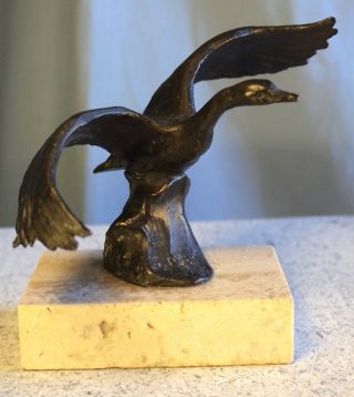 Orig.  Siggy Puchta Bronze Fliegende Gans Skulptur Figur Mit Signatur 61/500 Bild