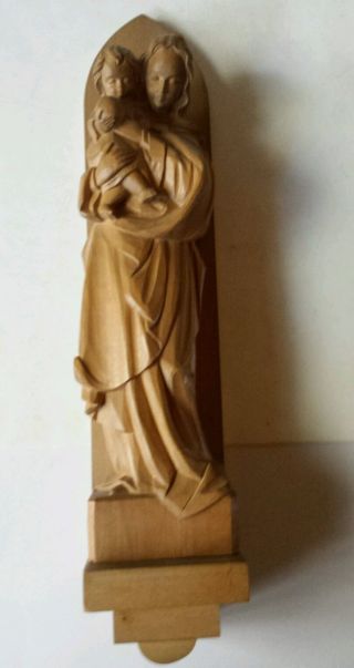 Sehr Alte Madonna Mit Jesus Kind Holz Handgeschnitzt Mit Sockel Fa.  Welty Bild