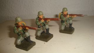 3 Seltene Elastolin,  Lineol,  Militär Masse Soldaten Mit Marschgepäck Zu 7,  5cm,  Rar Bild